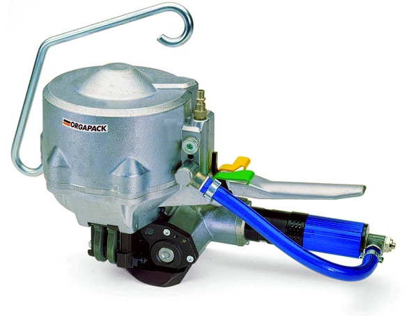 1611909954723278.jpg 氣動(dòng)咬口鋼帶打包機(jī)CR26A.jpg